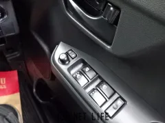 ダイハツ ウェイク