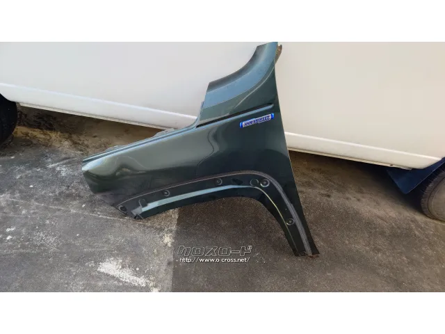 外装・エアロ 左Fフェンダー