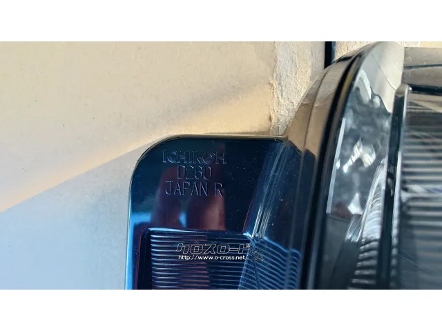 外装・エアロ 右テールレンズ