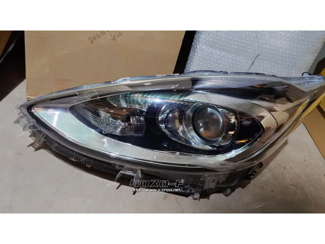 外装・エアロ アクア NHP10 左ヘッドライト