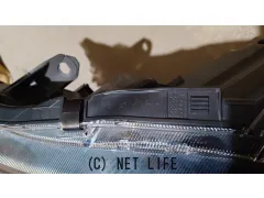 外装・エアロ アクア　ＮＨＰ１０　左ヘッドライト