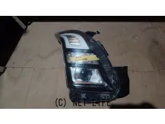 外装・エアロ 右ヘッドライト