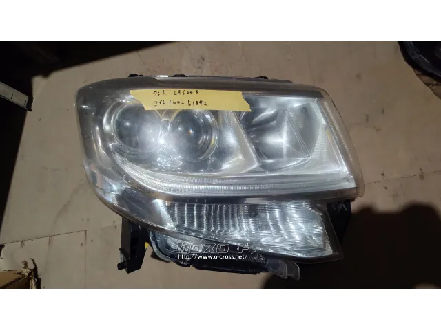 外装・エアロ 右ヘッドライト