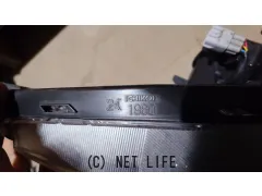 外装・エアロ 右ヘッドライト