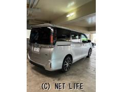 トヨタ ヴォクシー