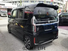 ホンダ N-BOX