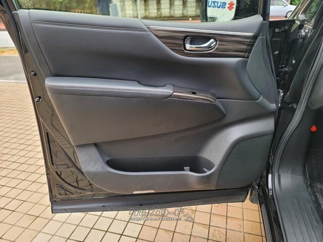 日産 エルグランド