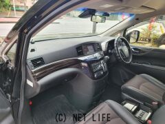 日産 エルグランド