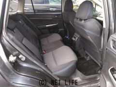 スバル レヴォーグ