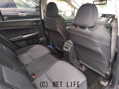 スバル レヴォーグ