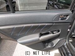 スバル レヴォーグ