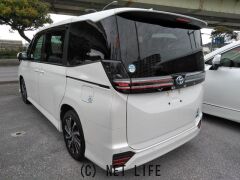 トヨタ ヴォクシー