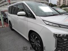 トヨタ ヴォクシー