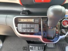 ホンダ N-BOXスラッシュ