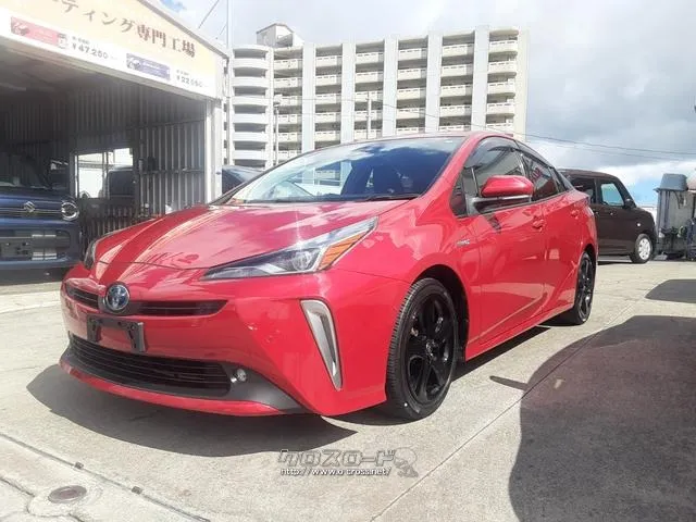 トヨタ プリウス