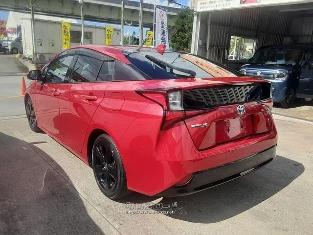 トヨタ プリウス