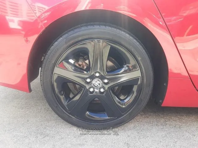 トヨタ プリウス