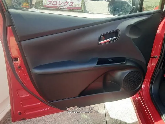 トヨタ プリウス