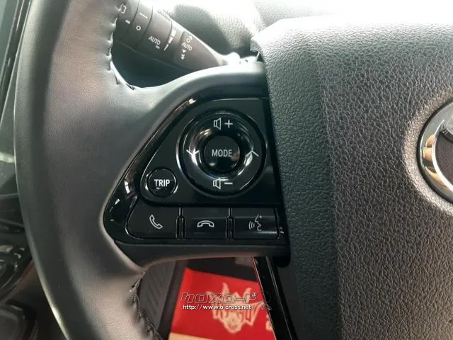 トヨタ プリウス