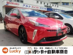 トヨタ プリウス