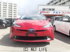 トヨタ プリウス