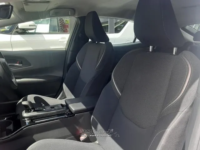 トヨタ プリウス