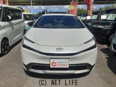 トヨタ プリウス