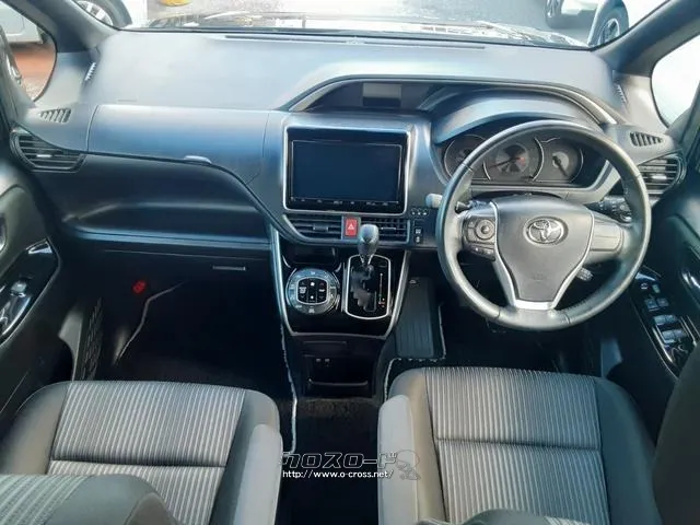 トヨタ ヴォクシー