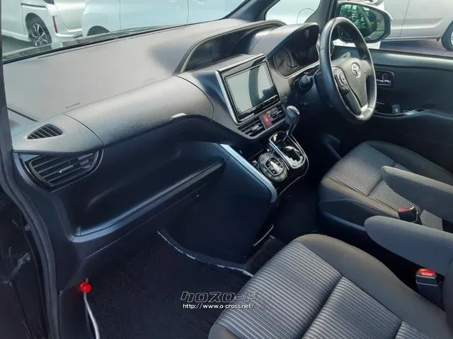 トヨタ ヴォクシー