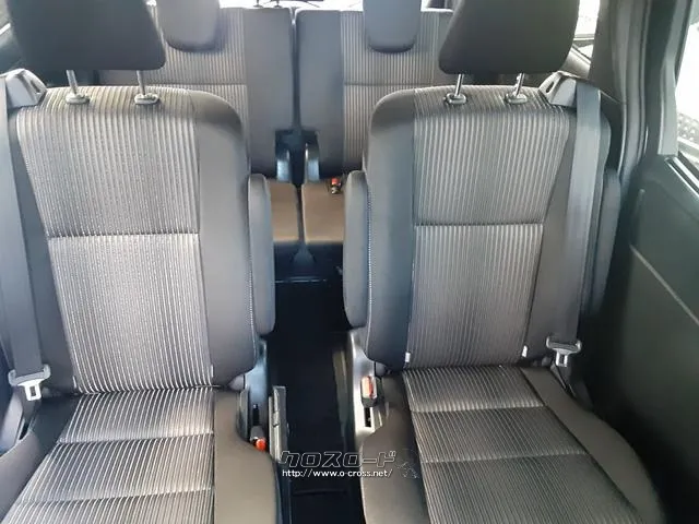 トヨタ ヴォクシー