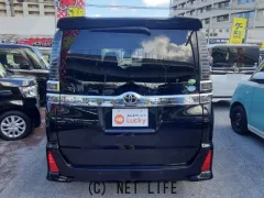 トヨタ ヴォクシー