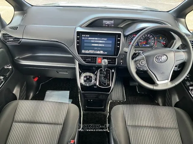 トヨタ ヴォクシー