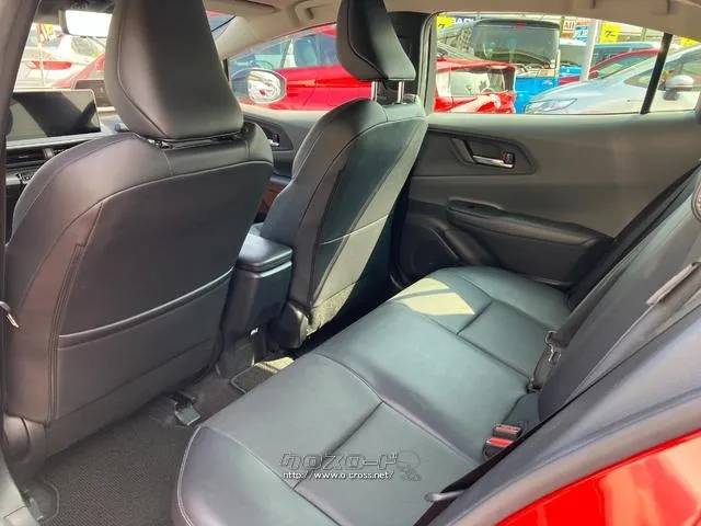 トヨタ プリウス