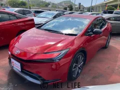 トヨタ プリウス