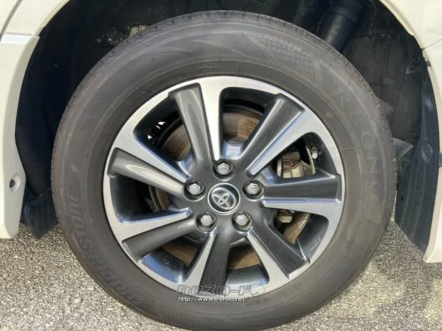 トヨタ ヴォクシー