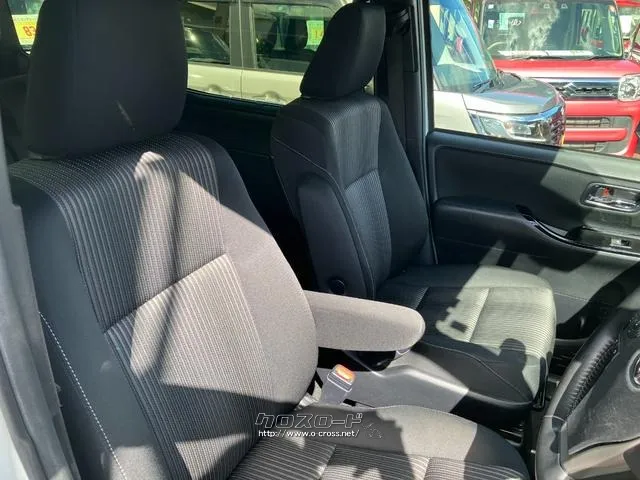 トヨタ ヴォクシー