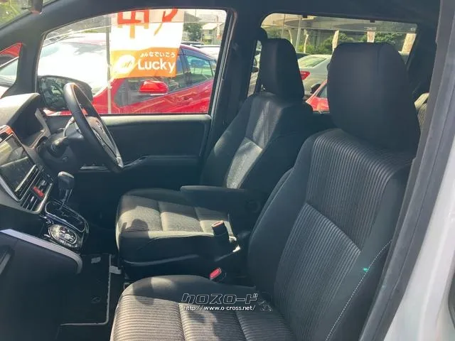 トヨタ ヴォクシー