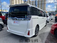 トヨタ ヴォクシー