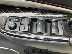 トヨタ ハリアー