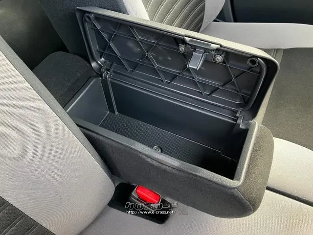 ダイハツ キャスト