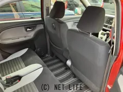 ダイハツ キャスト