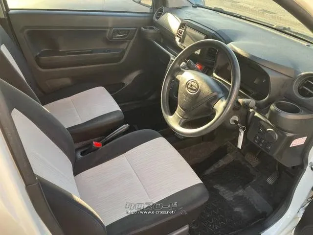 ダイハツ ミライース