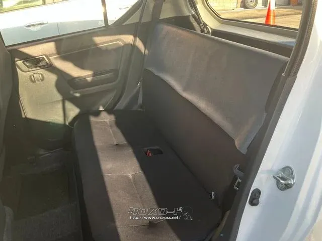 ダイハツ ミライース