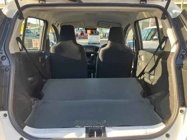 ダイハツ ミライース