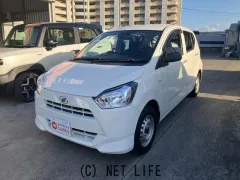 ダイハツ ミライース