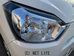 ダイハツ ミライース