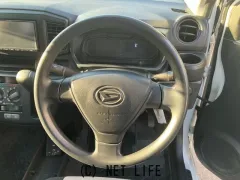 ダイハツ ミライース