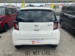 ダイハツ ミライース