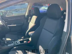 スバル レヴォーグ