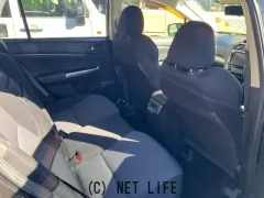 スバル レヴォーグ